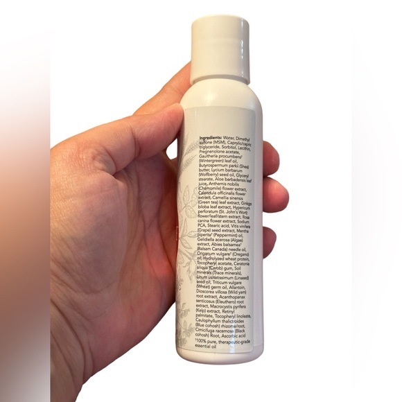 Young Living Regenolone Moisturizing Cream 4 oz Sealed - Picture 4 of 5